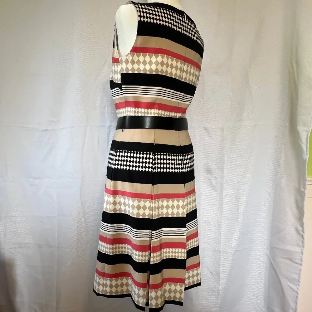 Tahari Arthur S. Levine Sleeveless Dress - Picture 5 of 16